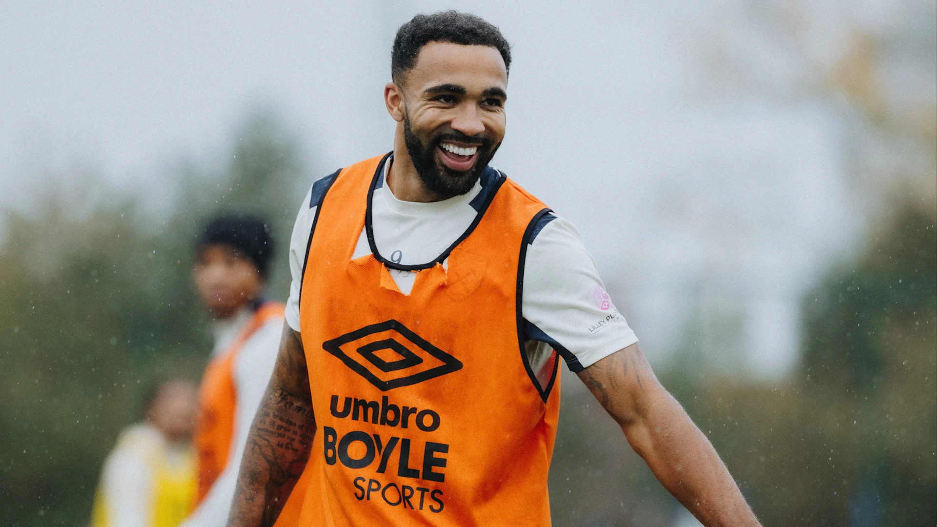 威尔逊“重返旧地”挑战英超100球，西汉姆新星誓要超越传奇！