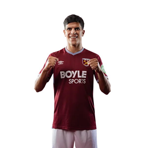 马特乌斯 费尔南德斯-18号-中场-一线队球员