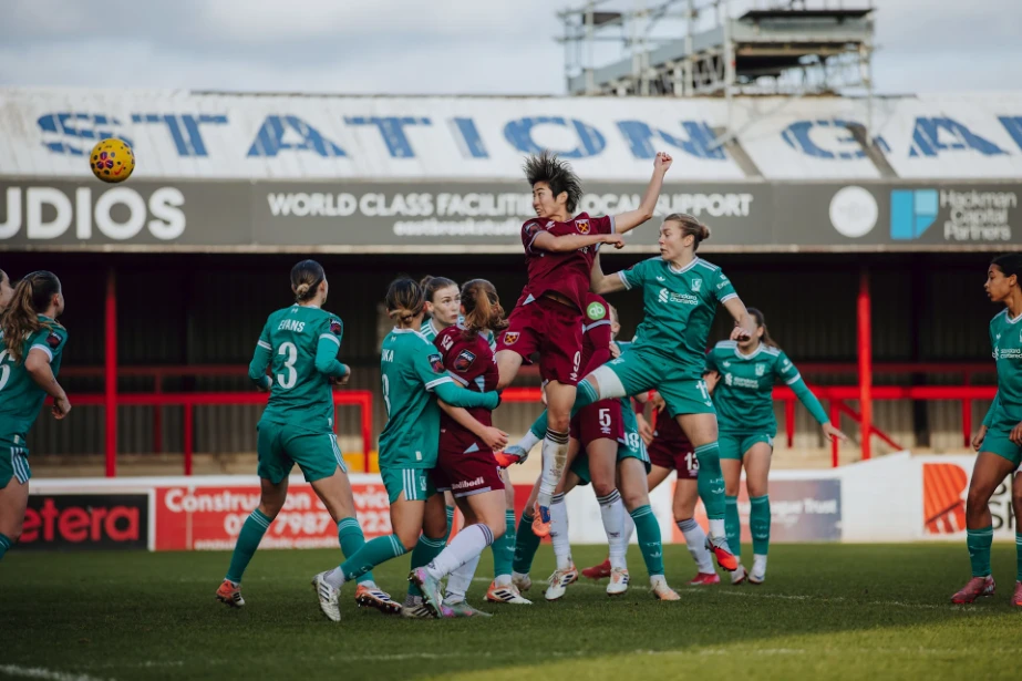 利物浦女足与西汉姆联战成2-2平，贝阿塔·奥尔森终场进球扳平比分