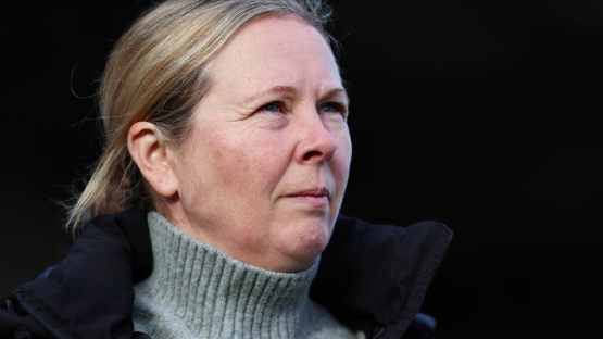 俱乐部声明 |雷汉娜·斯金纳